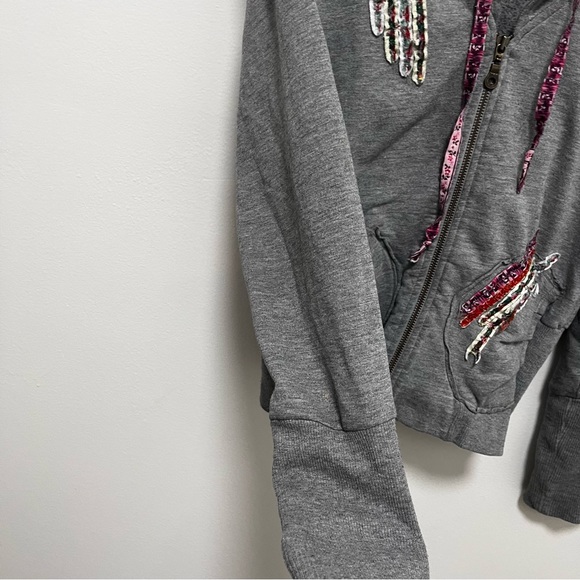 FREE PEOPLE Patchwork Ribbon Fitted Hoodie size Large (fits more like a medium) - Picture 11 of 15